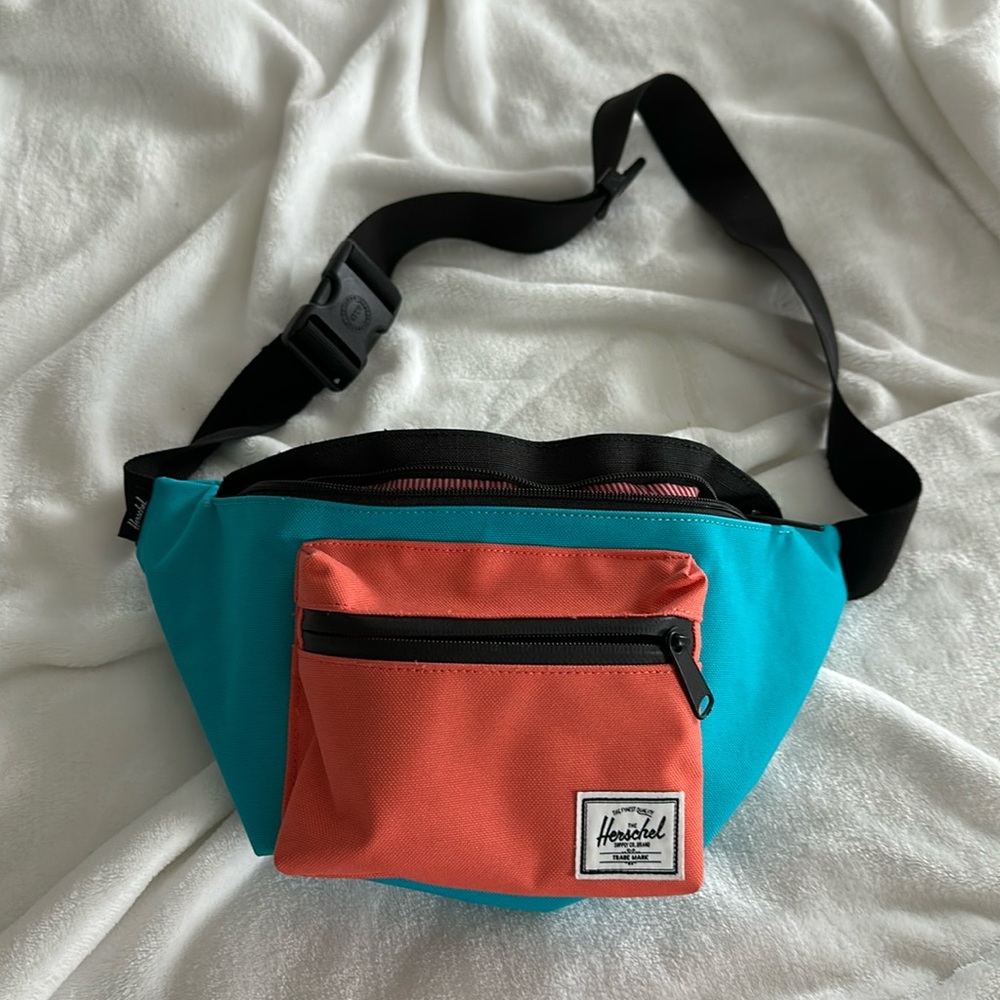 Herschel Hip Pack